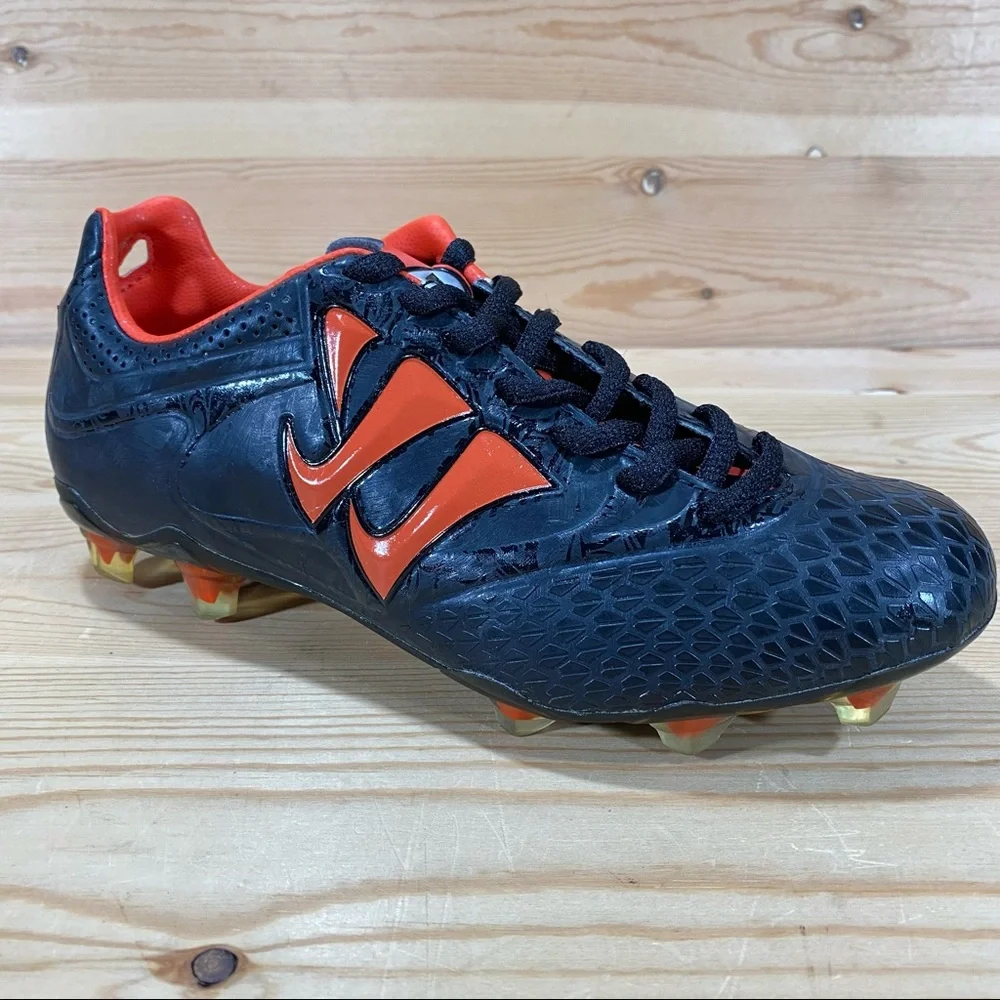 NIB Warrior Youth Skreamer Soccer Lacrosse Field Hockey Cleat Black/Orange - Picture 1 of 8